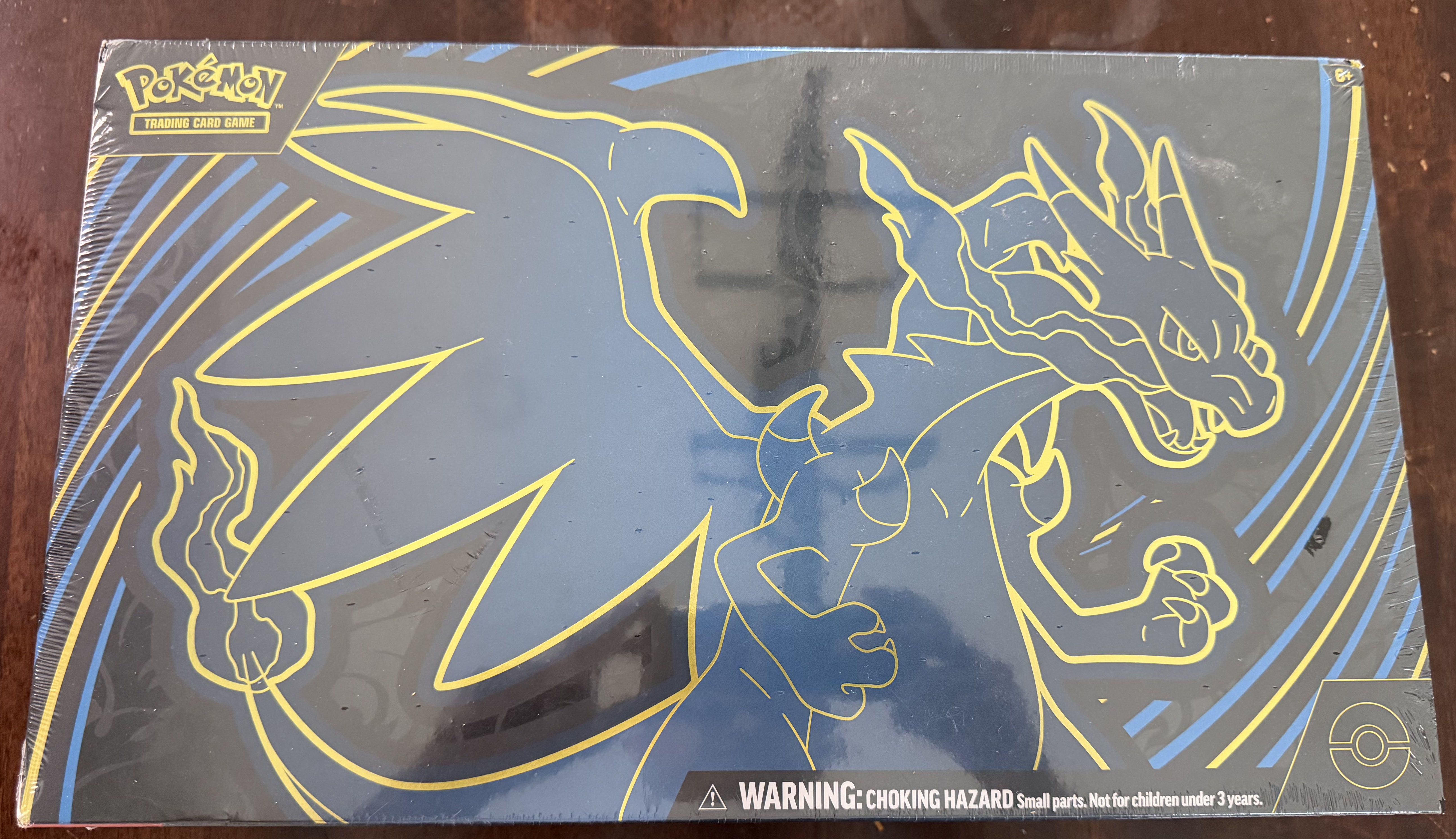 Pokemon Scarlet & Violet Black Bolt Elite Trainer Box